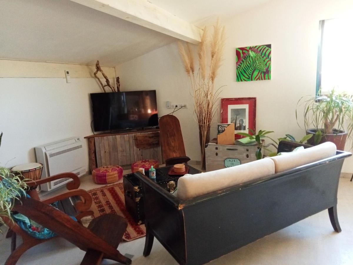 Logement De Charme Avec Piscine Et Jacuzzi Carnoules  Εξωτερικό φωτογραφία
